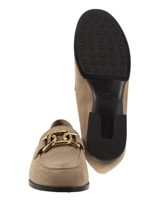 Tod's Brown Moccasin In Nubuck With Metal Chain