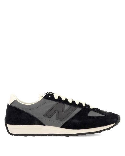New Balance Black Sneakers