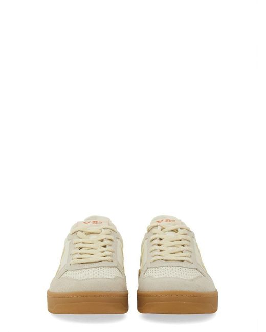 Veja Natural Sneaker "V-82"