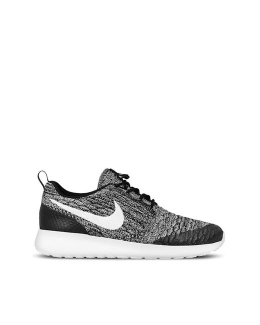 Nike Roshe One Flyknit Sneakers in Gray | Lyst