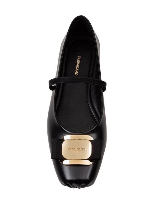 Ferragamo Black Elegant Zina Ballerina Flats For