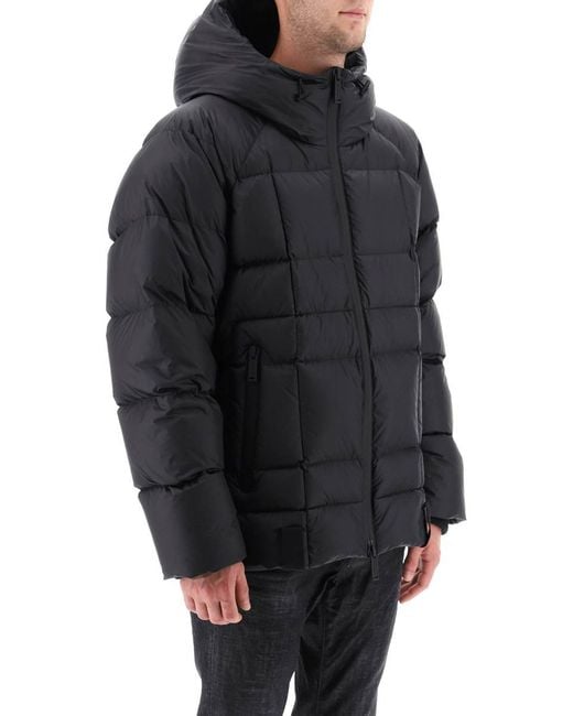 DSquared² Black Nylon Puffer Jacket for men