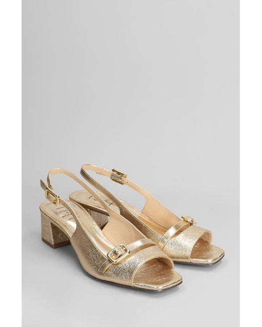 GOLD&ROUGE Natural Parsley Sandals