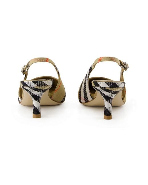 【関税&送料込み】Burberry Lf Birdie 55 Sandals Burberry Lf Birdie 55 Sandals in Metallic | Lyst