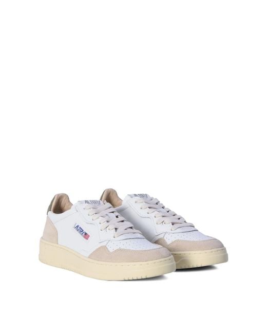 Autry White Medalist Low for men