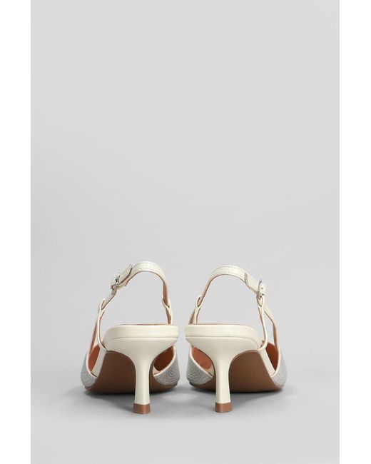 Bibi Lou White Farah 85 Pumps