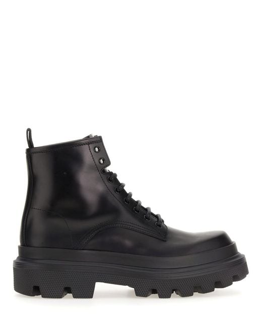 Dolce & Gabbana Black Ankle Boot With Logo Plaque for men