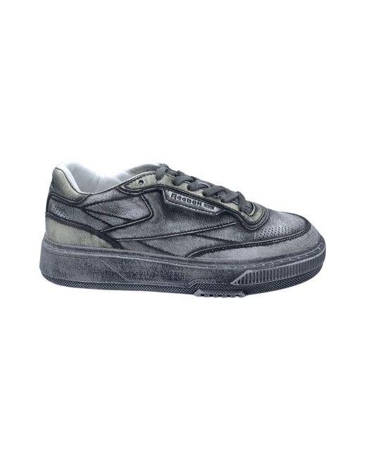 Reebok Gray Snakers Shoes for men