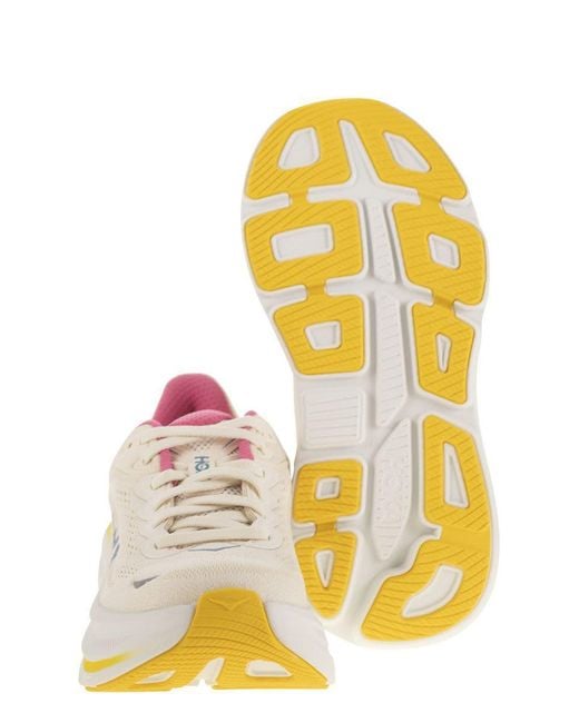 Hoka One One White Bondi 9