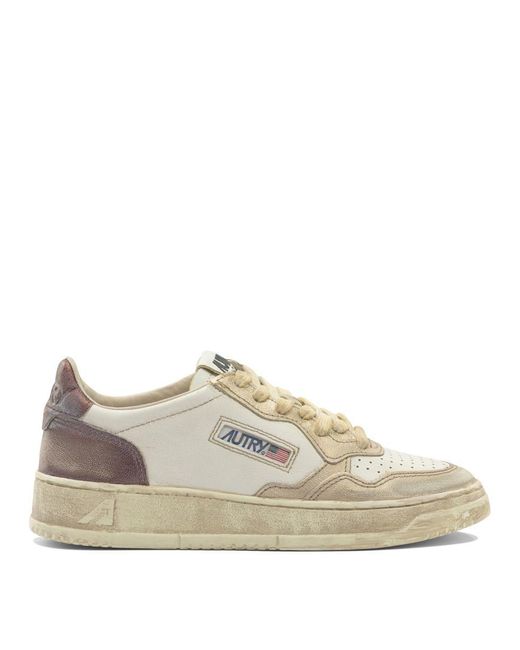 Autry White "Medalist Low Super Vintage" Sneakers