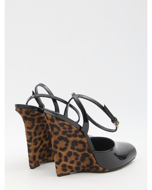 サンダル・ミュール Saint Laurent La Scandale Wedge Sandals SAINT LAURENT La Scandale patent-leather wedge sandals | NET