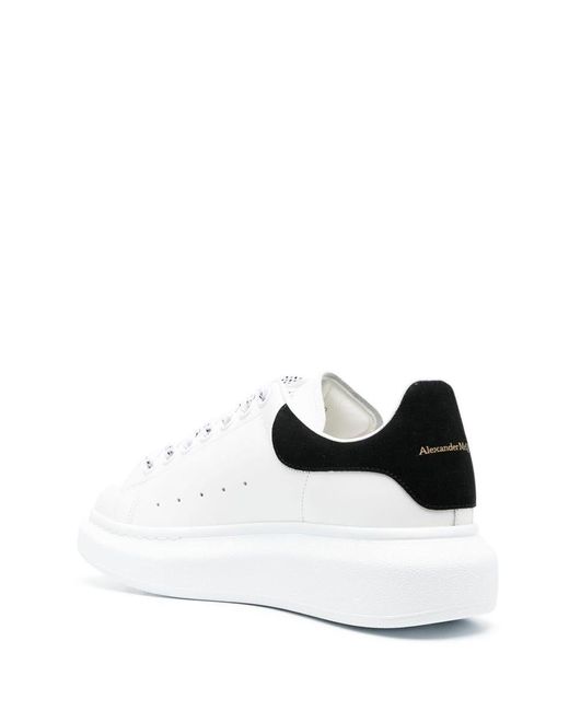 Alexander McQueen White Oversized Sneakers With Black Suede Spoiler | Lyst