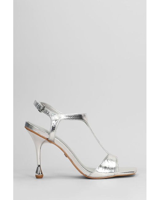 Carrano White Sandals