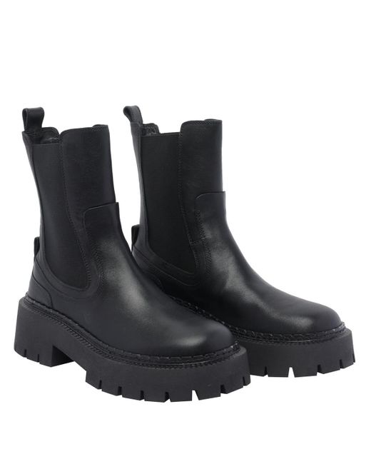 Vic Matié Black Boots