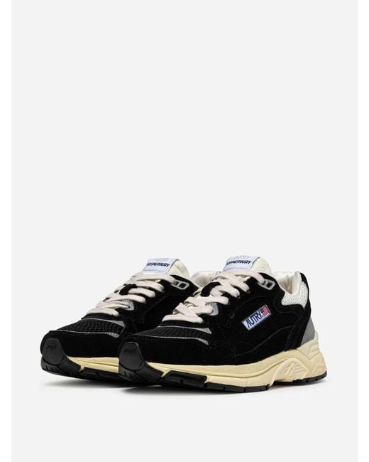 Autry Black Hyperway Low for men
