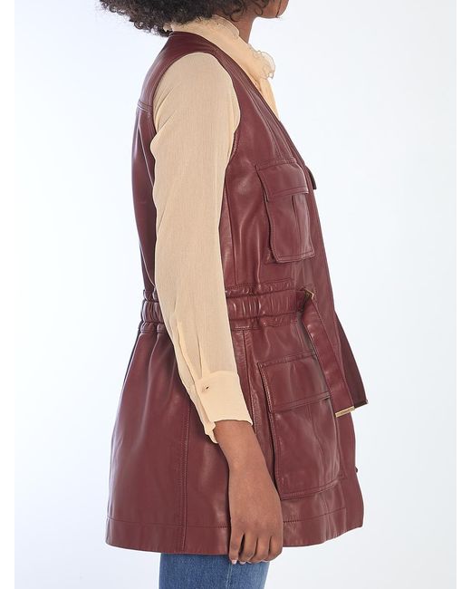 【関税＆送料込み】ChloAC Burgundy Leather Utility Vest Chloé Burgundy Leather Utility Vest in Red | Lyst