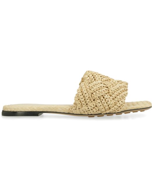 Bottega Veneta Natural Raffia Sandals With Square Toeline For