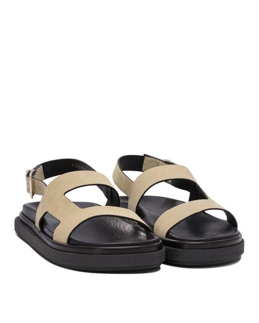 Alohas Black Sandals