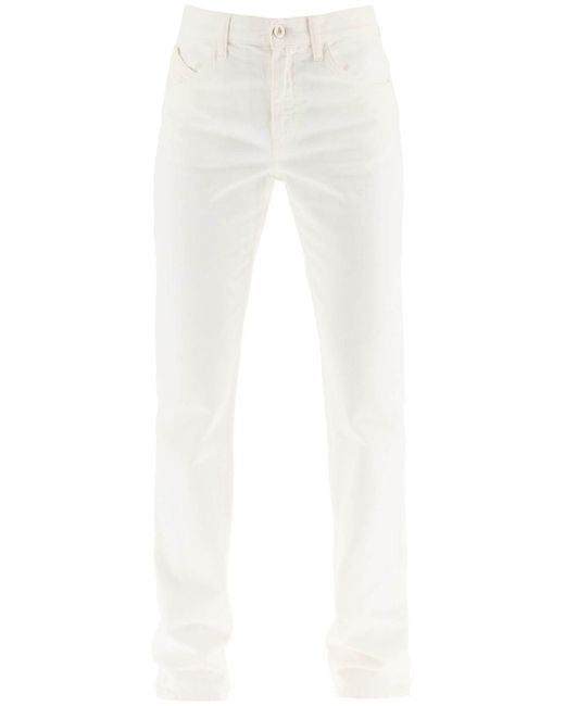 The Attico White 'Girlfriend' Slim-Fit Jeans
