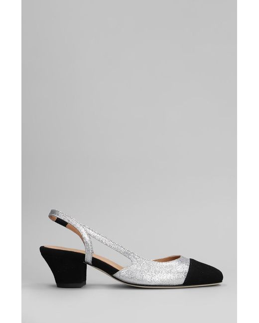 Anniel Gray Pumps