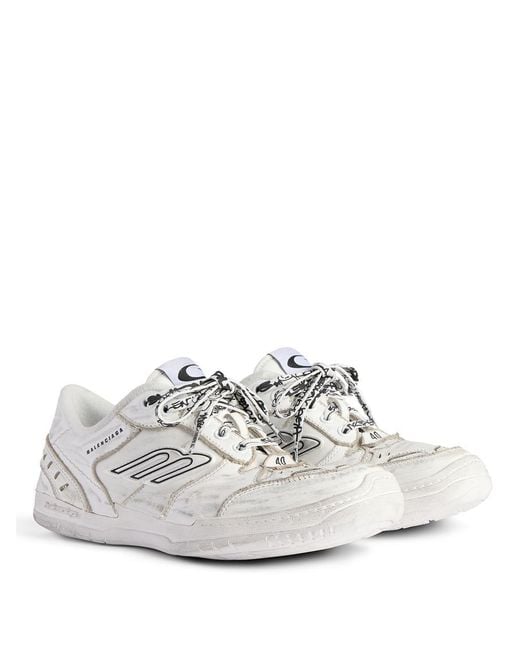 Balenciaga White Hamptons Medium Worn-Out Sneaker