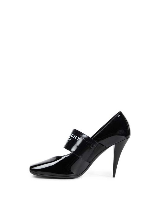 Givenchy Black Pumps