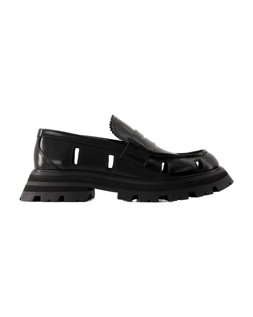 Alexander McQueen Black Wander Ankle Boots
