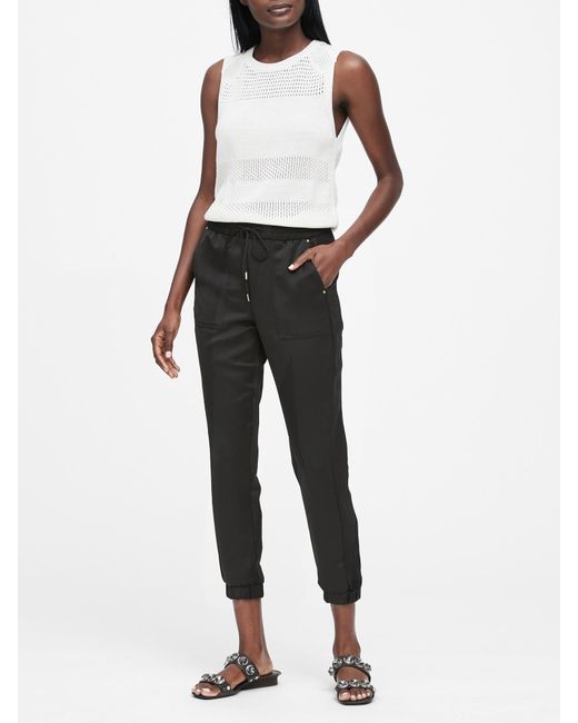 Banana Republic Satin Jogger Pant in Black - Save 46% - Lyst