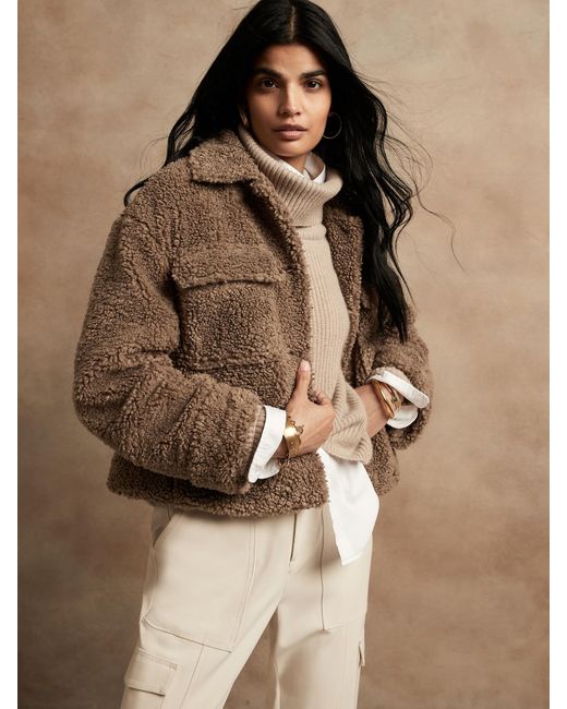 Cropped Sherpa Trucker Jacket 