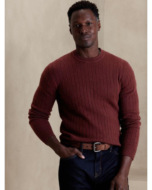 Cozy Ribbed Sweater in Burgundy 