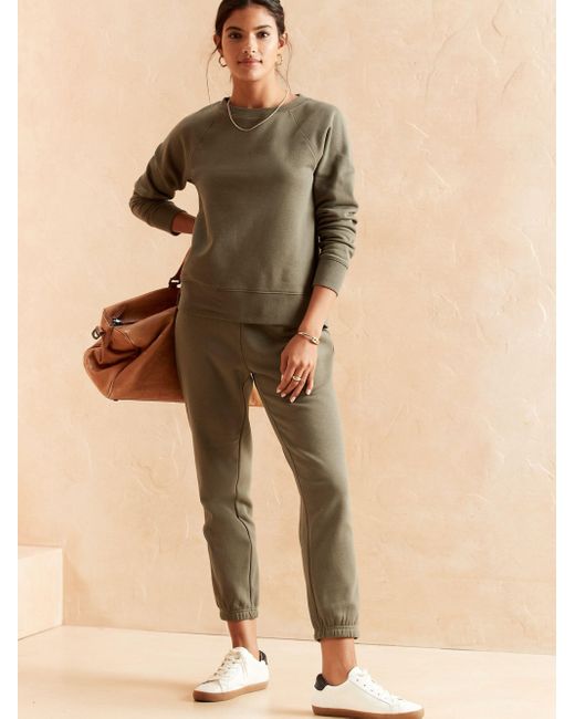 banana republic factory fleece jogger