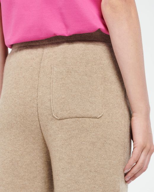 Barrie Natural Trousers In Chunky-knit Cashmere