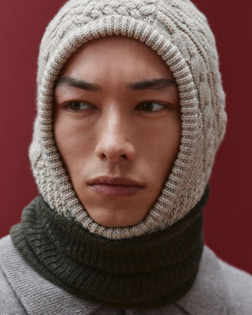 Barrie Natural Cashmere Balaclava