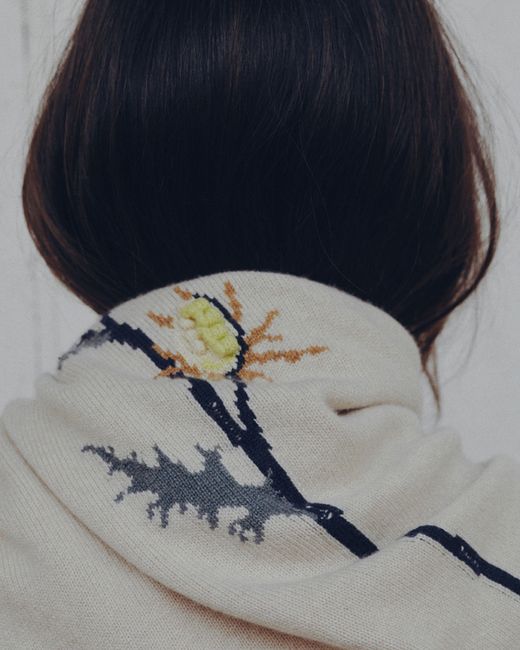 Barrie Natural Cashmere Scarf With Embossed Thistle Motif