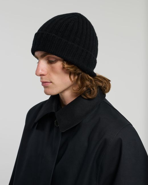 Barrie Black Cashmere Beanie