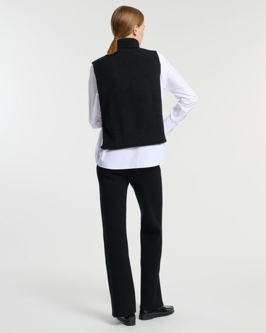 Barrie Black Cashmere Plastron With Gold Buttons