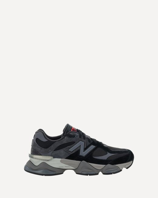New Balance Black Sneakers