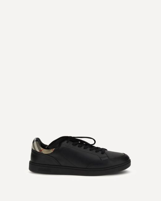 Burberry Black Set Sneakers for men