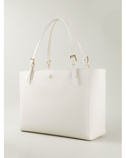 Tory Burch York Buckle Leather Tote in White | Lyst