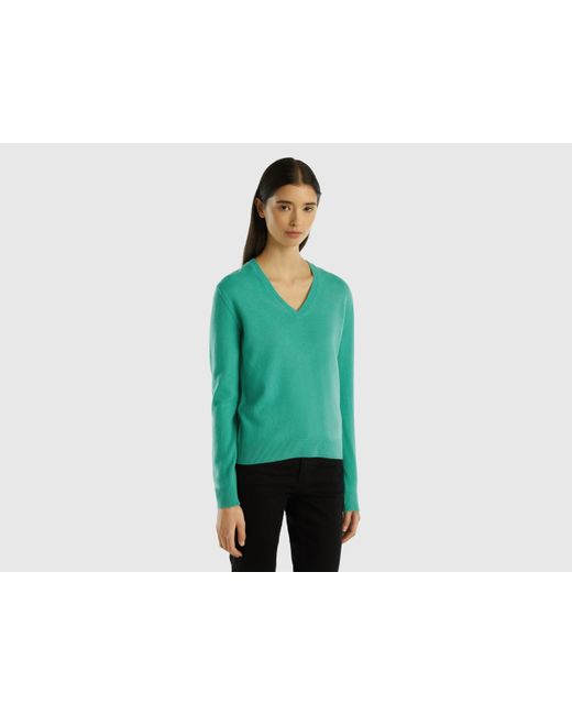 Benetton Light Green V-neck Sweater In Pure Merino Wool