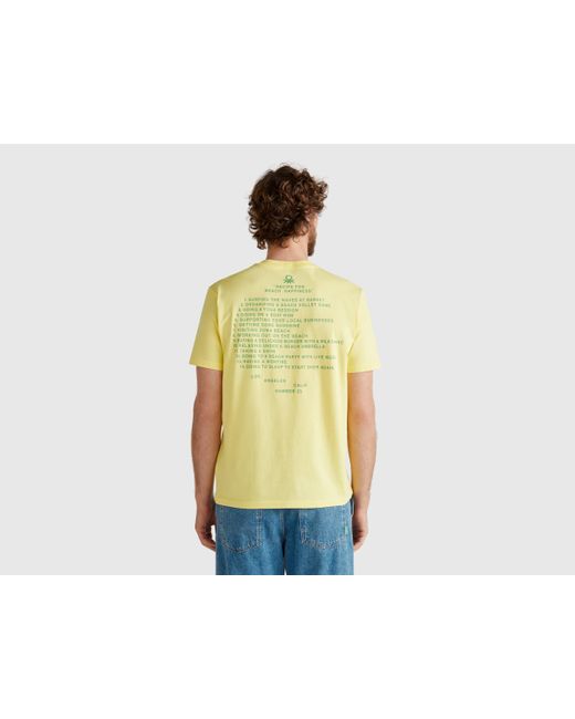Benetton, Camiseta Amarilla Con Gráficos. Amarillo, Hombre Benetton de hombre de color Yellow
