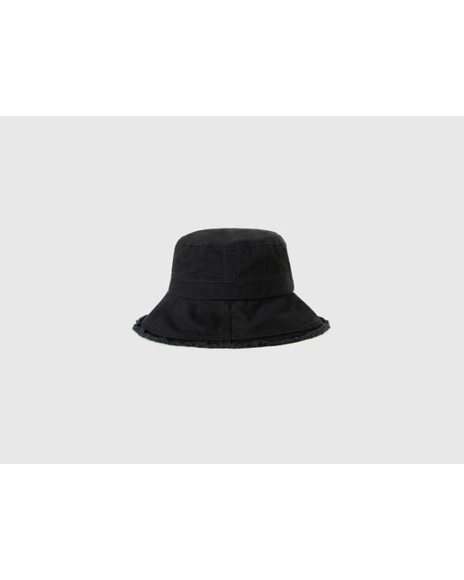 Cappello Nero Stile Pescatore di Benetton in Black