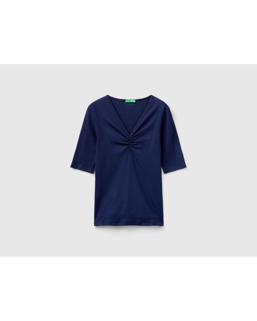 Camiseta Entallada Con Cuello De Pico Benetton de color Blue