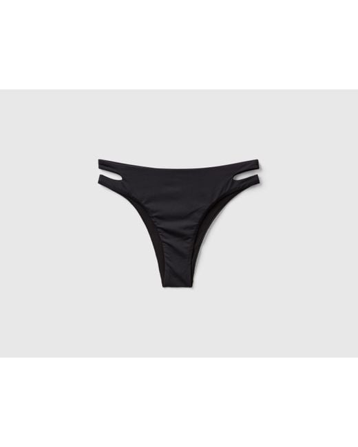 Braguita De Bikini De Econyl® Con Troquelado Benetton de color Black