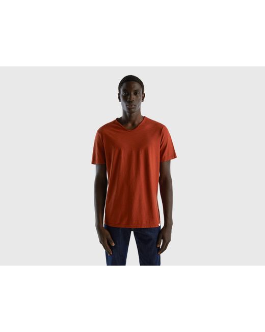 Benetton T-shirt Aus 100% Baumwolle Mit V-ausschnitt in Rot für Herren |  Lyst DE