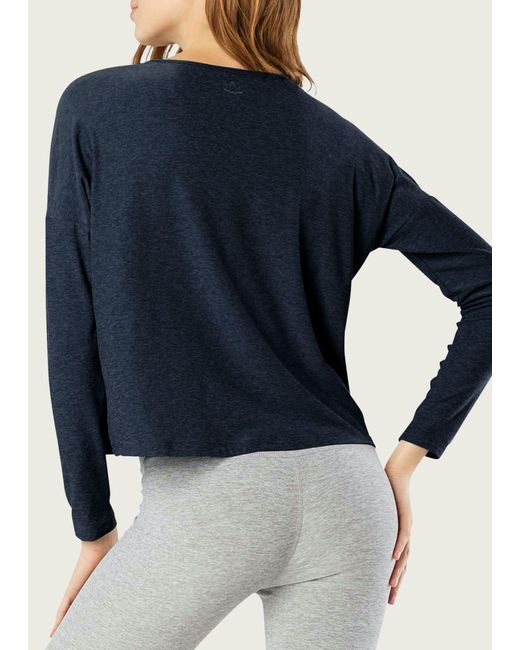 Beyond Yoga Blue Morning Light Cropped Pullover