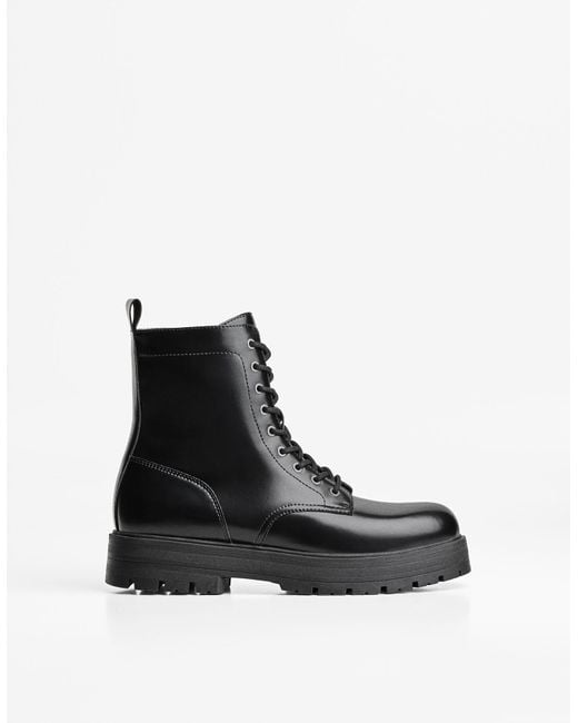 Bershka Black Lace-Up Track Sole Ankle Boots for men
