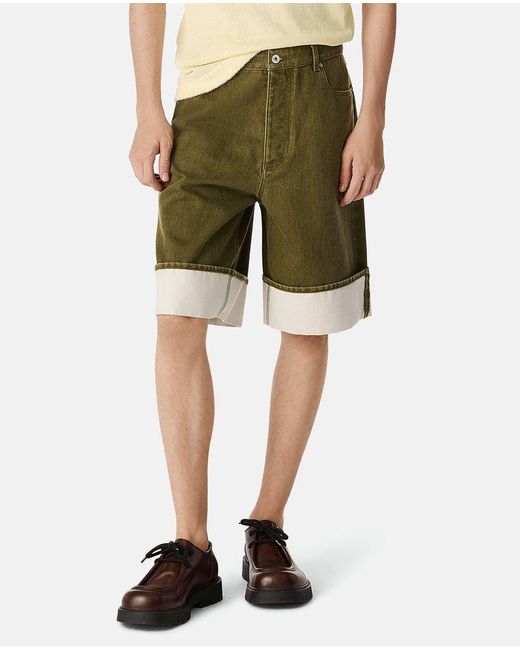 Pantaloni Corti Con Risvolto Stone Washed di Bottega Veneta in Green da Uomo