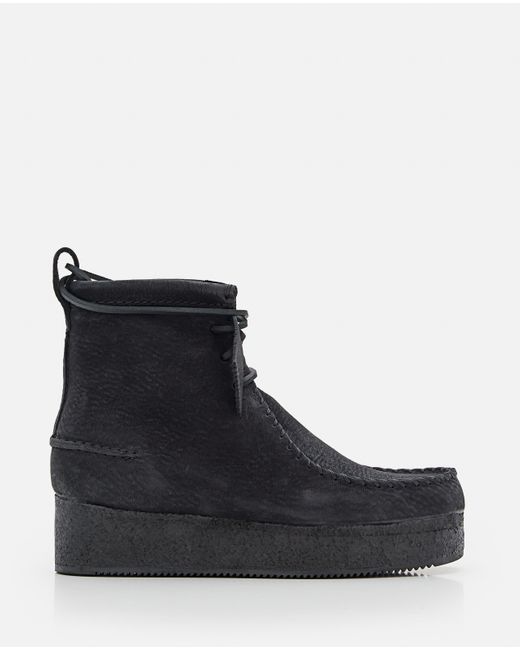 Clarks Wallabee Craft Laced Boots in Black | Lyst