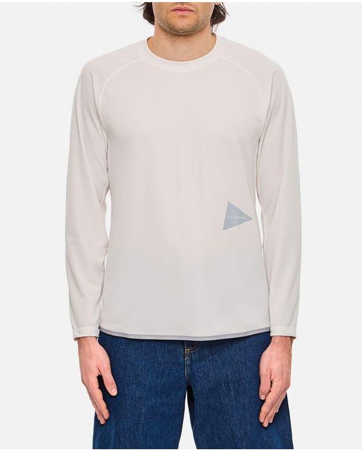 T-shirt Maniche Lunghe Bianca di And Wander in White da Uomo